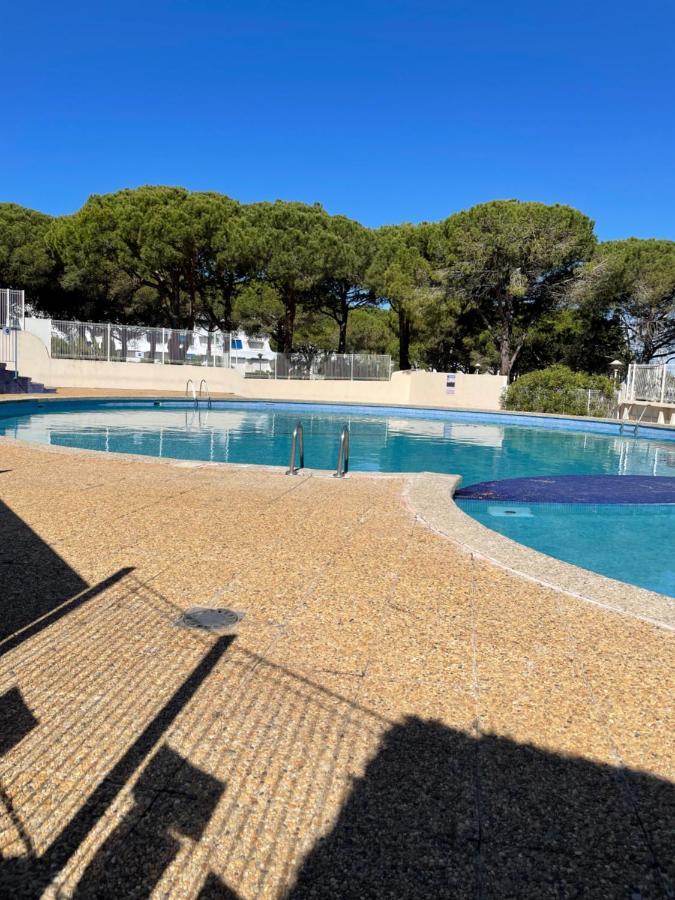 Studio Vue Port, Parking Prive, Terrasse, Clim Le Grau-du-Roi Buitenkant foto